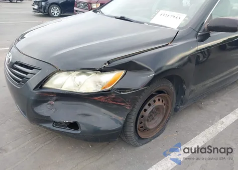 2007 Toyota Camry Le z USA, uszkodzony, nr VIN 4T1BE46K87U055479